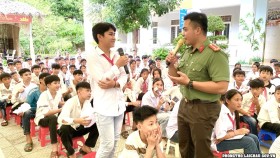 Nâng cao nhận thức cho học sinh về đảm bảo an ninh, an toàn trên không gian mạng